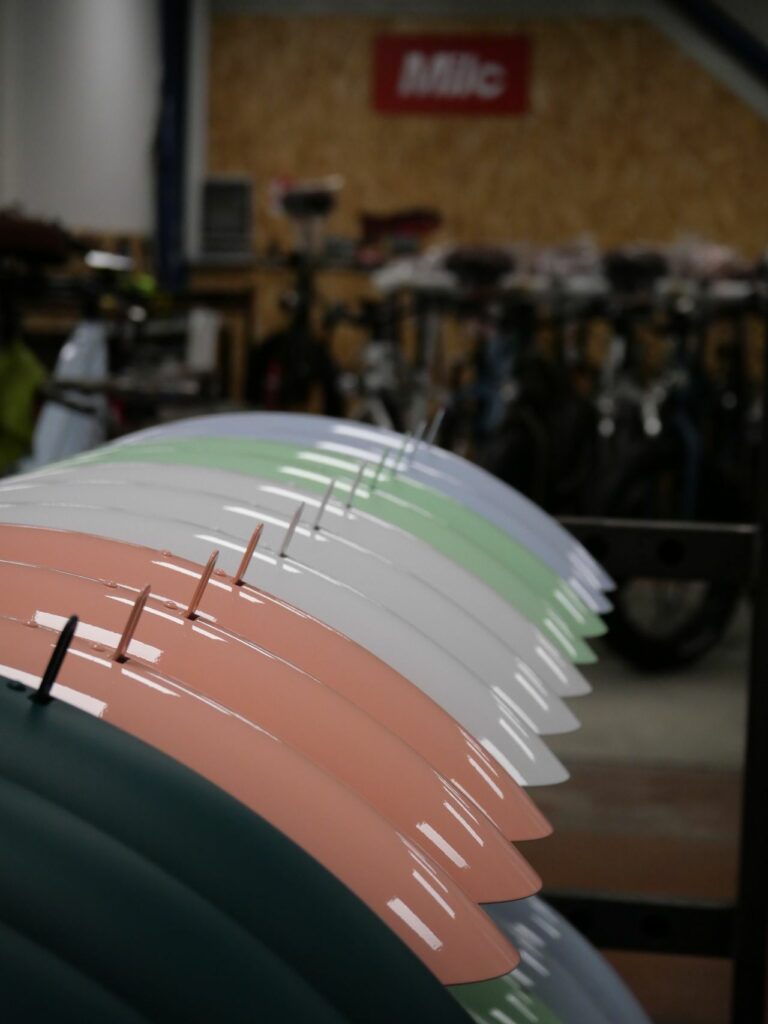 Rangée de garde boue colorés pour les vélos fat bike Gorille